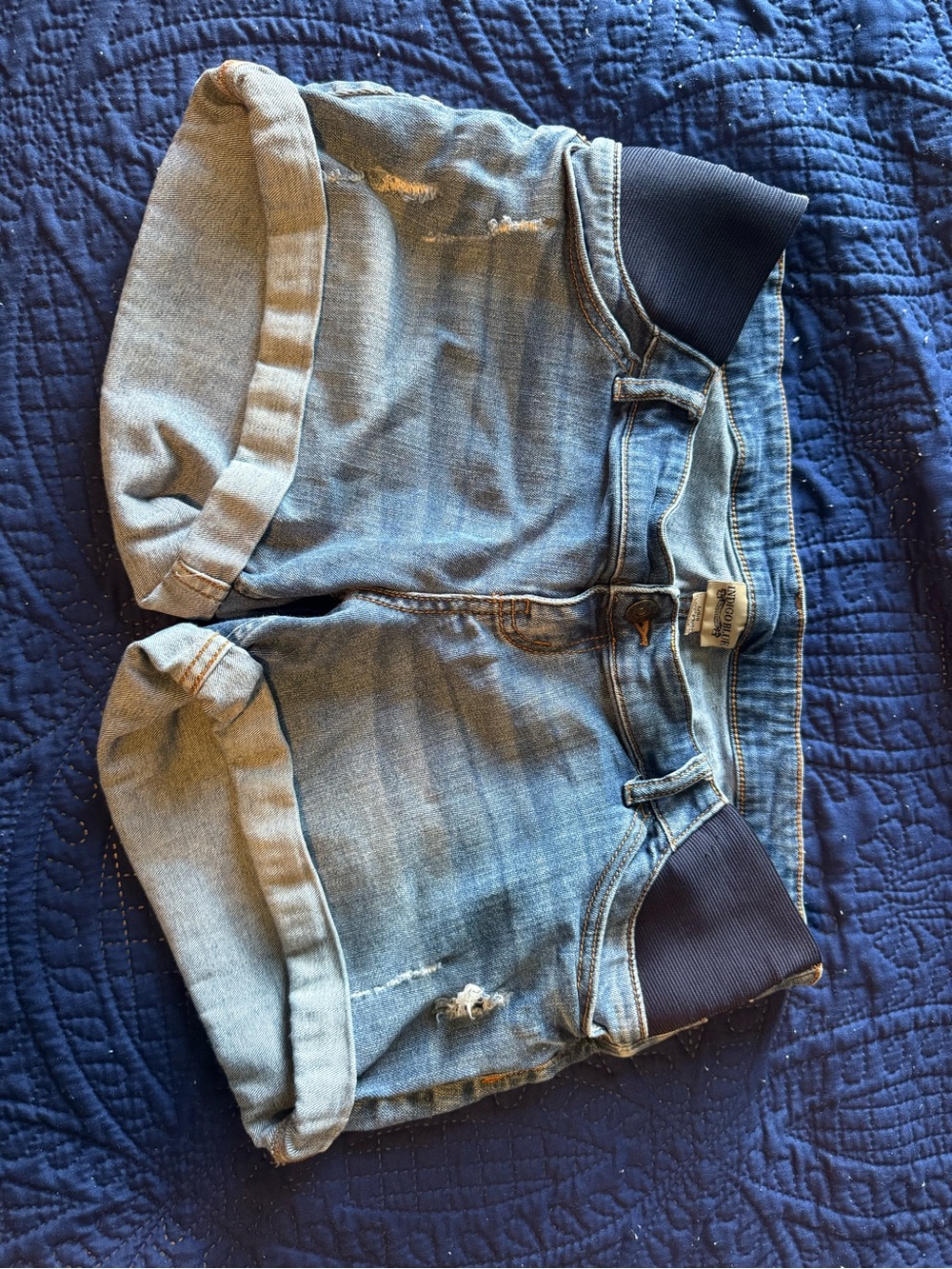 Indigo Blue Light Blue Maternity Denim Roll-Cuff Shorts with Stretch Side Panels